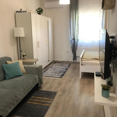 Studio Stipe- With Free Parking, Self Check-In 0-24 Zagreb Ngoại thất bức ảnh