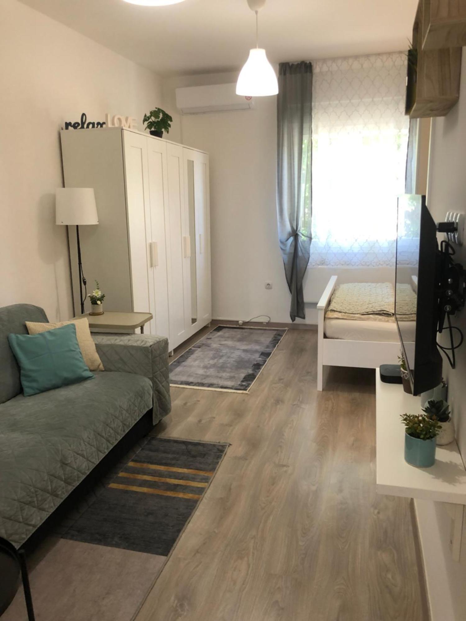 Studio Stipe- With Free Parking, Self Check-In 0-24 Zagreb Ngoại thất bức ảnh