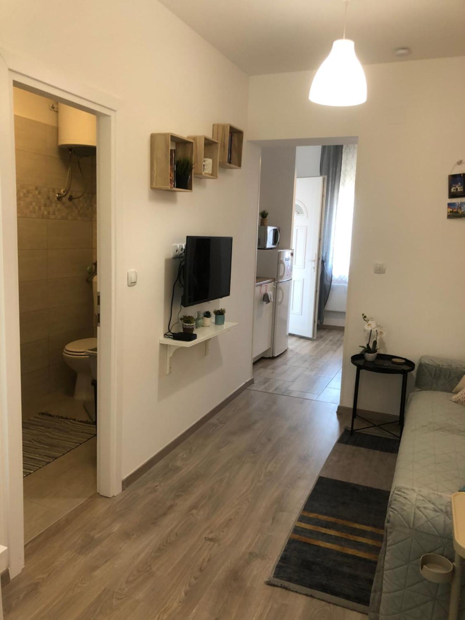Studio Stipe- With Free Parking, Self Check-In 0-24 Zagreb Ngoại thất bức ảnh